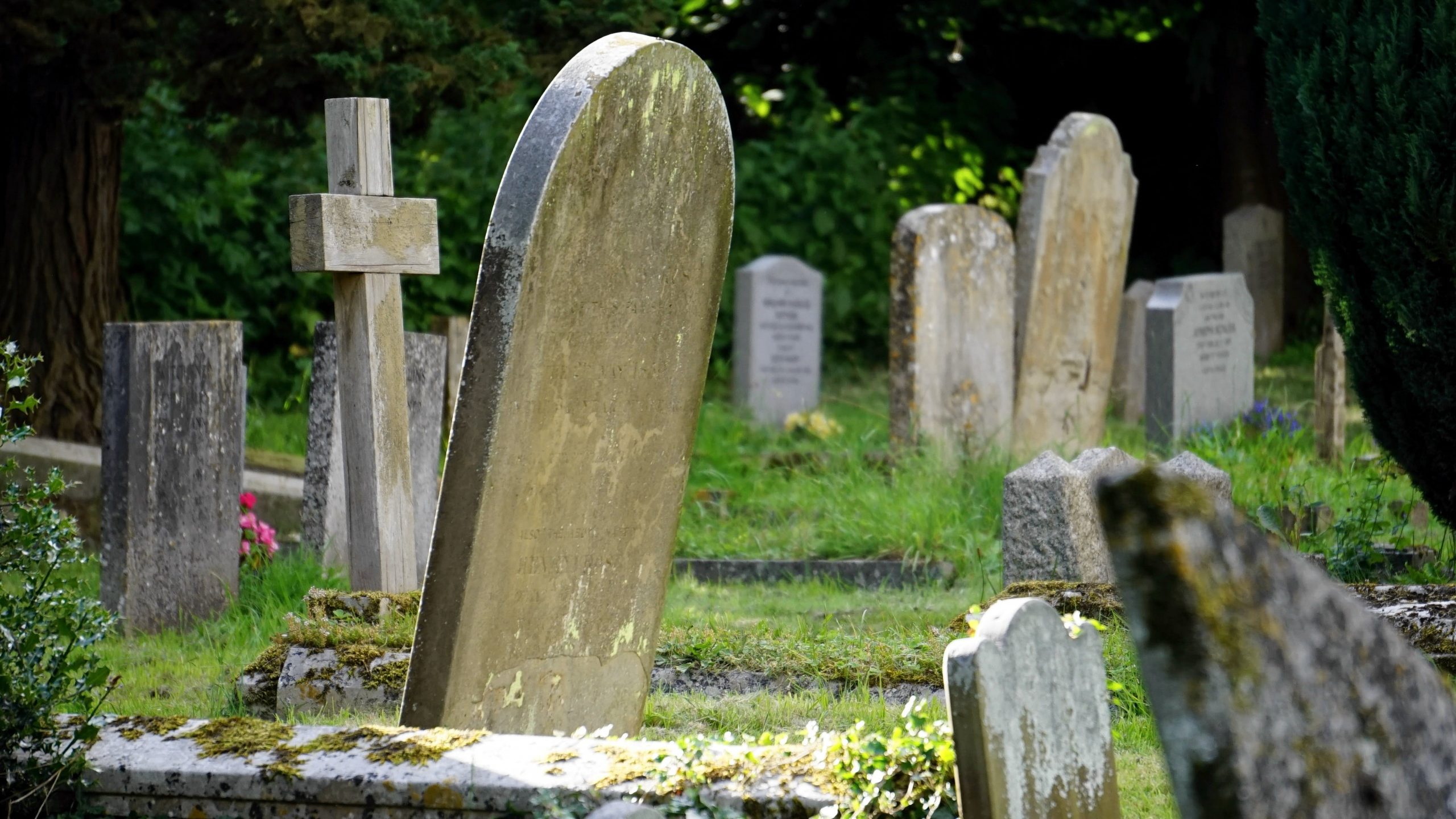 cimetiere loi sur l'entretien des sépultures